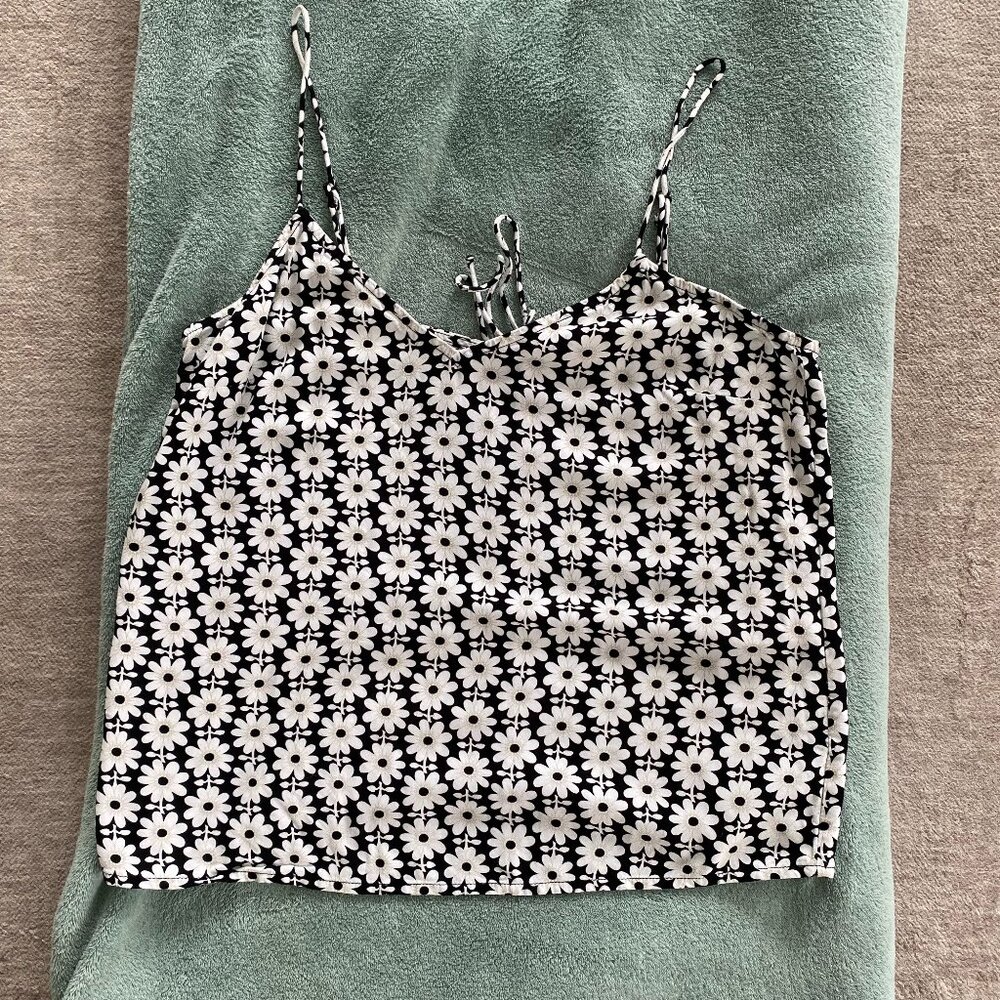 Levi's Women's Top - Picture 4 of 6